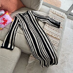 Commense Zebra Midi Dress